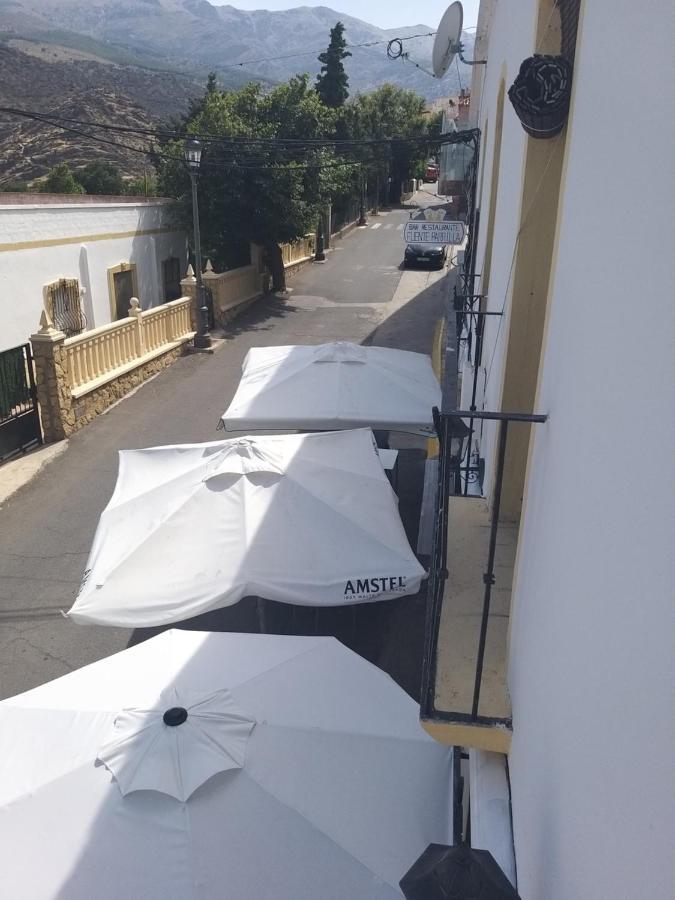 Pension La Fuente Abrucena Exterior photo